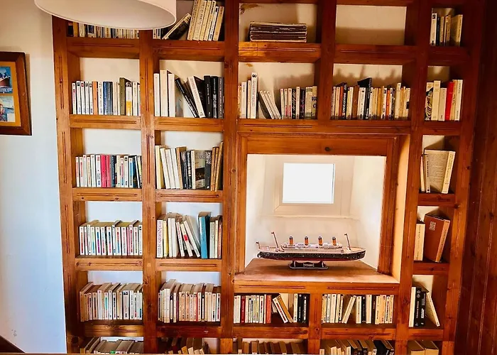 Family House With Character, Large Garden Semesterbostad *